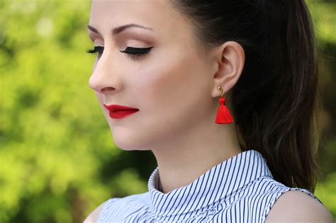 Mini Red Tassel Earrings Small Tassel Earrings Christmas | Etsy | Green tassel earrings, Tassel ...
