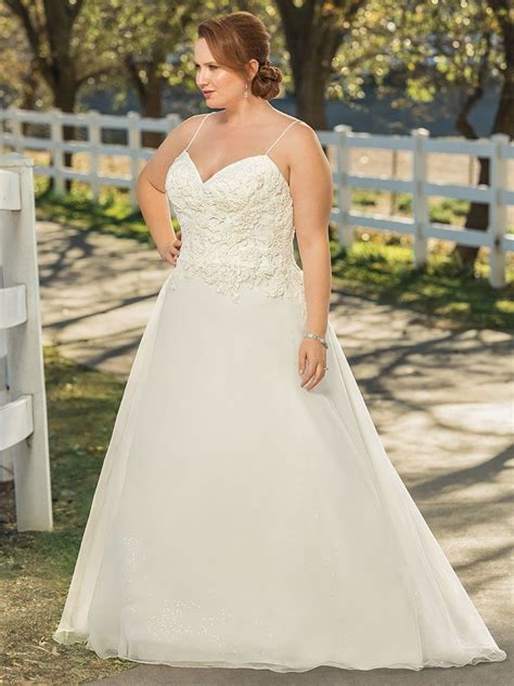 Style Bl Thea Classic Fit Beloved By Casablanca Bridal