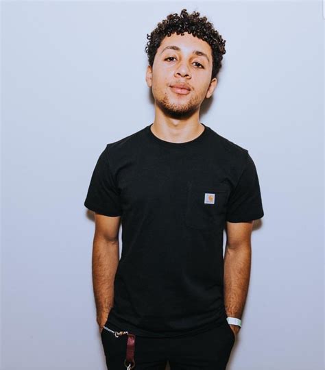 Stand up' in the room 415 comedy club during. Jaboukie Young-White (With images) | Mens tops, Black ...