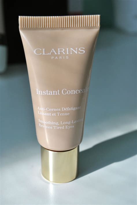 Clarins Instant Concealer - Long Lasting, Moisturising, Eye Brightening ...