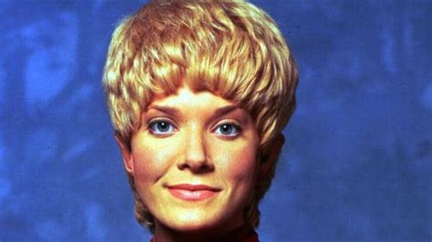 Star Trek Voyager Actress Jennifer Lien Charged For Indecent Exposure