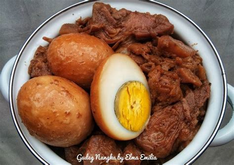 Check spelling or type a new query. Resep Gudeg nangka oleh Elma Emilia - Cookpad