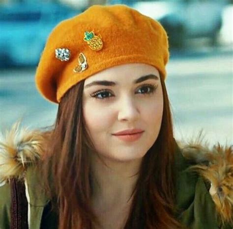 Hande Ercel Beautiful Picshands Ercel Gorgeoushd Pictures Of Hande
