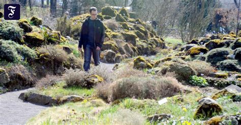 Maybe you would like to learn more about one of these? Botanischer Garten Gießen: Vom „Hortus medicus" zum ...