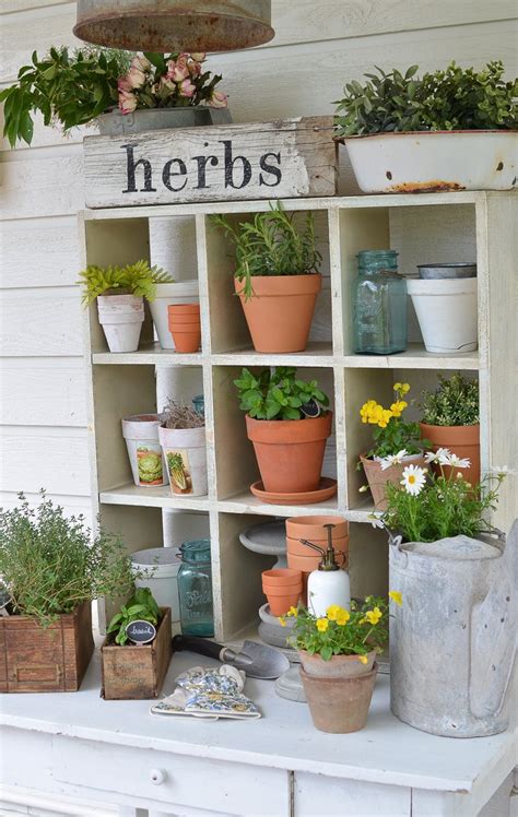 Farmhouse Style Potting Bench