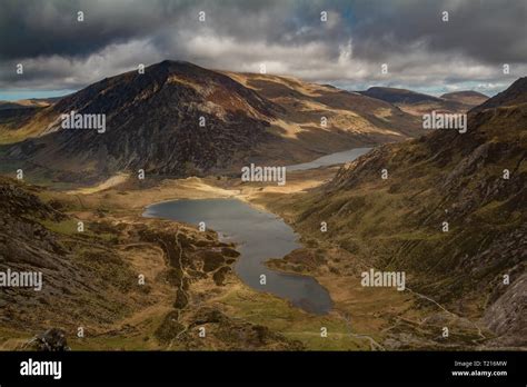 Llyn Idwal And The Ogwen Valley Snowdonia National Park Wales Stock