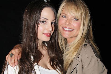 Famous Mother Daughter Duos We Love 29secrets