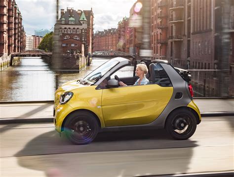 Its The New 2016 Smart Fortwo Cabriolet The Smallest Soft Top Going