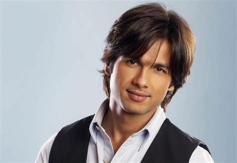 Shahid Kapoor 20 Hottest Hd Pictures Pics Archives Suntiros