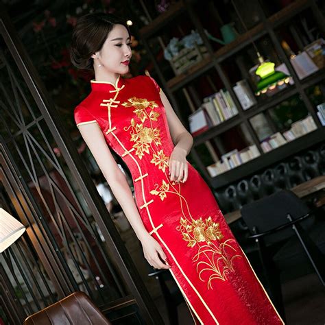 Red Women Chinese Traditional Dress Red Bridal Wedding Dress Clothes