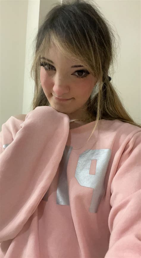 Nighttime gear 💖🦄🏳️‍⚧️ | Scrolller