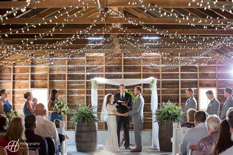 Sam And Patricks Wedding At The Heritage Prairie Farm In Elburn Illinois
