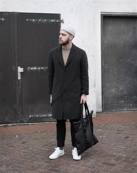 Pin by Unfinished on Normcore | Fashion, Style, Minimalist ...