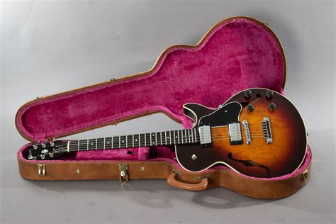 1980 Gibson Howard Roberts Fusion Vintage Sunburst Guitar Chimp