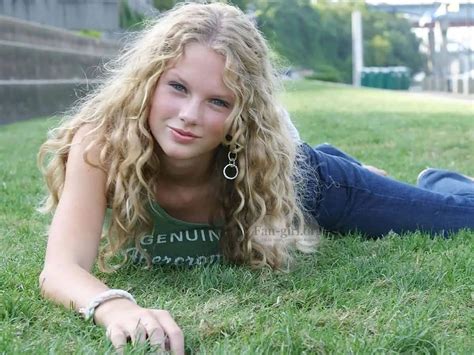 Taylor Swift Debut Album Young Taylor Swift Taylor Swift Hot Live