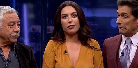 Pertenece a la casta de parejas y esposas de futbolistas. Así Daniela Aránguiz aseguró los estudios de sus hijos ...