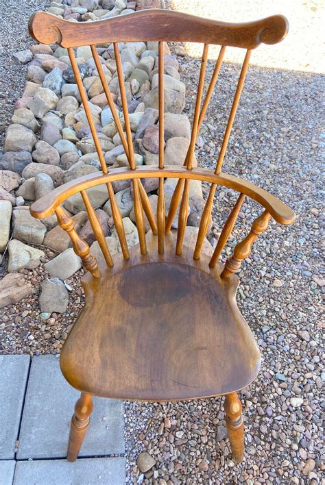 Vintage S Bent Bros Comb Back Windsor Chair Solid Wood Maple Accent