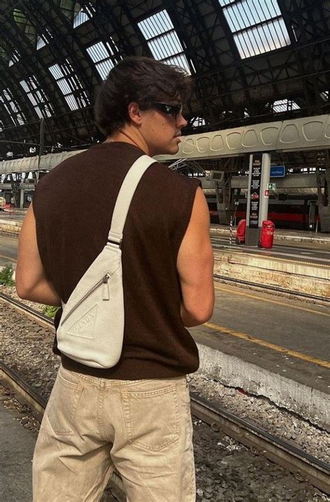 Pin By Kaima🤍 On •noah Beck• In 2022 Streetwear Men Outfits Frat Boy