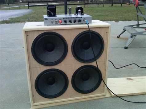 Cut away the foam where the input jack hole is. Desk: Diy bass guitar cabinet plans Must see