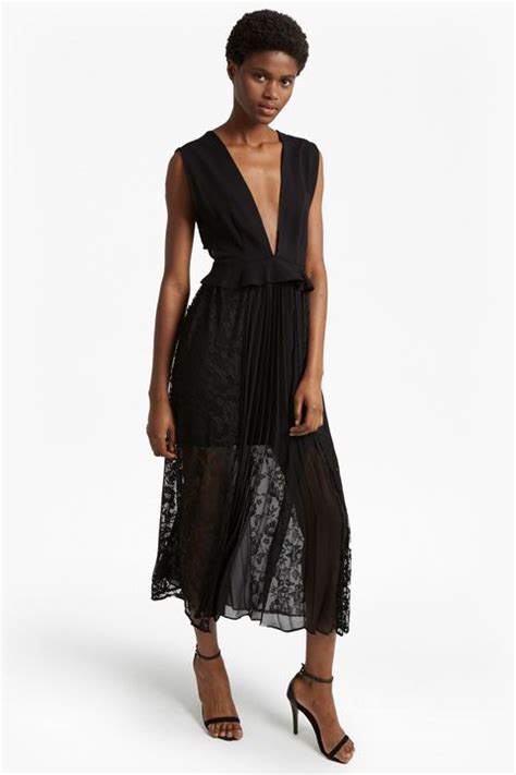 It needs very few accessories and will look spectacular in photographs. Can you wear black to a wedding? Best black dresses for ...