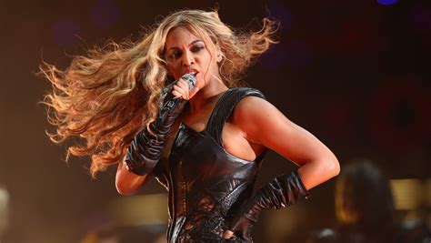 The 7 Most Iconic And Most Attended Performances From The Super Bowl