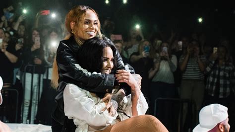 Demi Lovato Ends Us Tour With Surprise Sexy Kiss From Kehlani