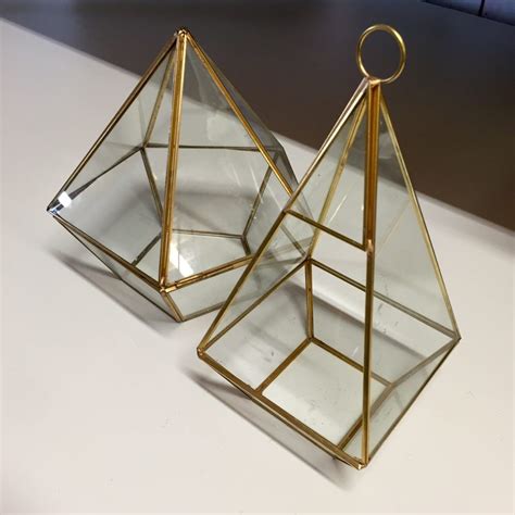 # 1 hip hop jewelry company. Gold pyramid - Prop My Party Events Hire