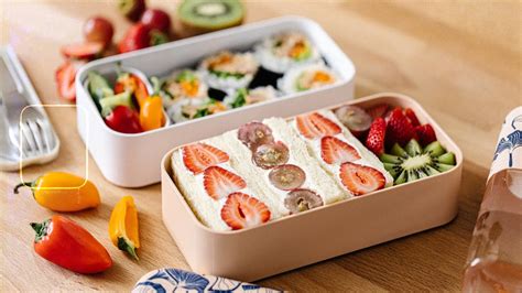 Easy Bento Box Lunch Ideas For Summer Fruit Sando And Easy Tuna Roll