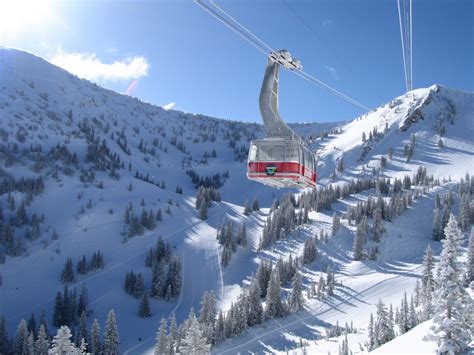 Snowbird Extends Ski Season Through June 20