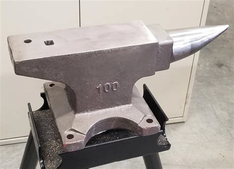Cast Steel Anvil 100lbs Pritchell And Hardy