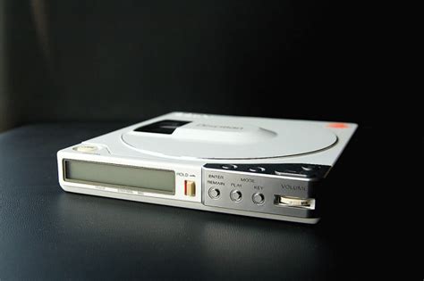 Good Junk — Sony Discman D 150 Portable Cd Player 1988