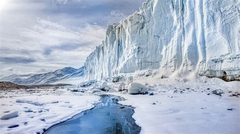 Frozen Antarctica Ice Cliff 4k Hd Nature Wallpapers Hd Wallpapers