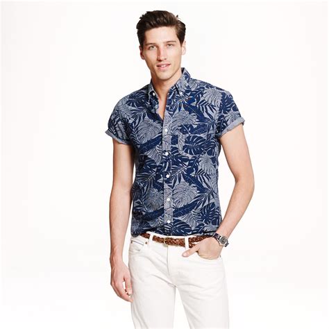 Jcrew Shortsleeve Chambray Shirt In Printed Chambray In Blue For Men