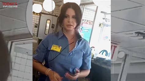 Lana Del Rey Working In Waffle House Even With Nametag Surprises Fans Youtube