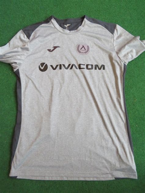 Pedro sá and lucas fernandes will miss out through injury, while belenenses sad were forced into extra time by ad fafe, a third tier team, in order to earn a spot in. JJ's Trikotsammlung: Levski Sofia (Bulgarien) Matchworn ...