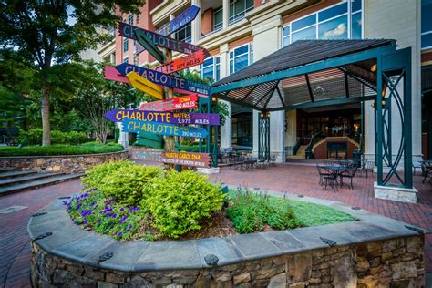 The 5 Best Neighborhoods In Charlotte To Live In Landing