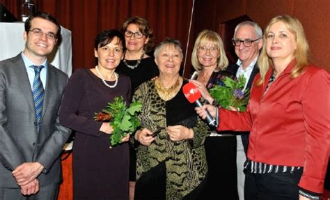 Please be advised that this is a fan page for iga świątek, hence the @igaswiatekfans. Patron installed during gala premiere - Kosciuszko ...