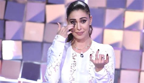 Puntate intere e clip inedite: Belen Rodriguez a Verissimo: "Aspetto una bambina. Si ...