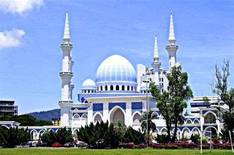 Sultan ahmad shah ii ibni almarhum sultan abdul kadir alauddin shah (died 1617) is the 11th sultan of pahang who reigned from 1590 to 1592. Attractions - Hotel Sentral Kuantan