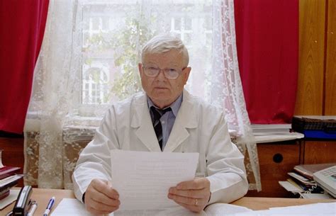 Member european dialysis and transplant association, polish academy of sciences, polish academy arts and sciences. Laury Umiejętności i Kompetencji. Wśród...