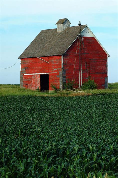 Located in massachusetts at 473 holyoke. Red Barn Ideas 2430 - DECORATHING