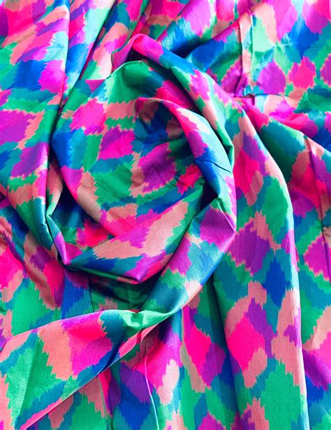 Multi Colour Art Silk Fabric High Quality Poly Weaved Brocade Pattern