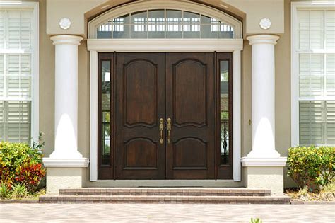 Mansion Door Stock Photos Pictures And Royalty Free Images Istock
