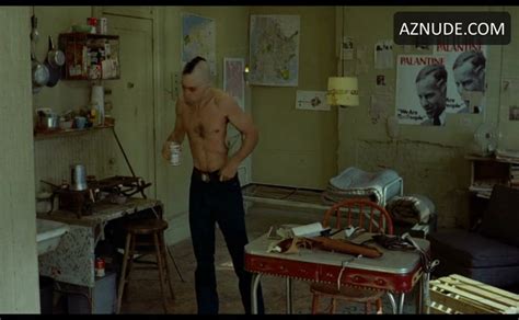 Robert De Niro Sexy Shirtless Scene In Taxi Driver Aznude Men