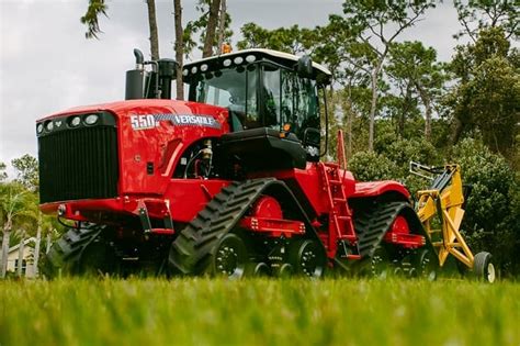 Versatile Introduces Low Speed Deltatrack Tractorbynet Tractor