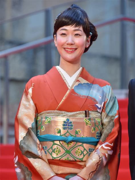 Chinese etymology 字源, chinese character history and ancient chinaese character (orachle characters, bronze characters, seal characters, shuowen jiezi, liushutong) analysis and research 汉. ＜TIFF2016＞黒木華、艶やかな着物姿で東京国際映画祭初登場 ...