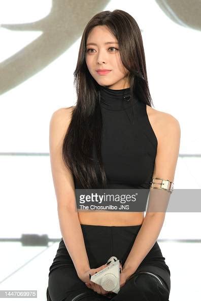 Yuna Of Itzy During Itzys New Mini Album Cheshire Release Showcase