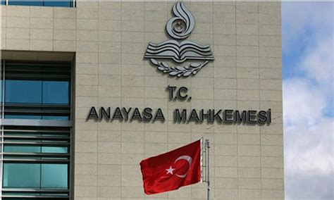 Top Turkish Court Rules Press Ban On Corruption Inquiry Unconstitutional