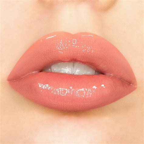 Nude Pink Sleeky Kiss Plumping Lip Gloss Amorus Usa
