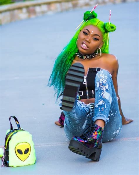 Picture Of Asian Doll